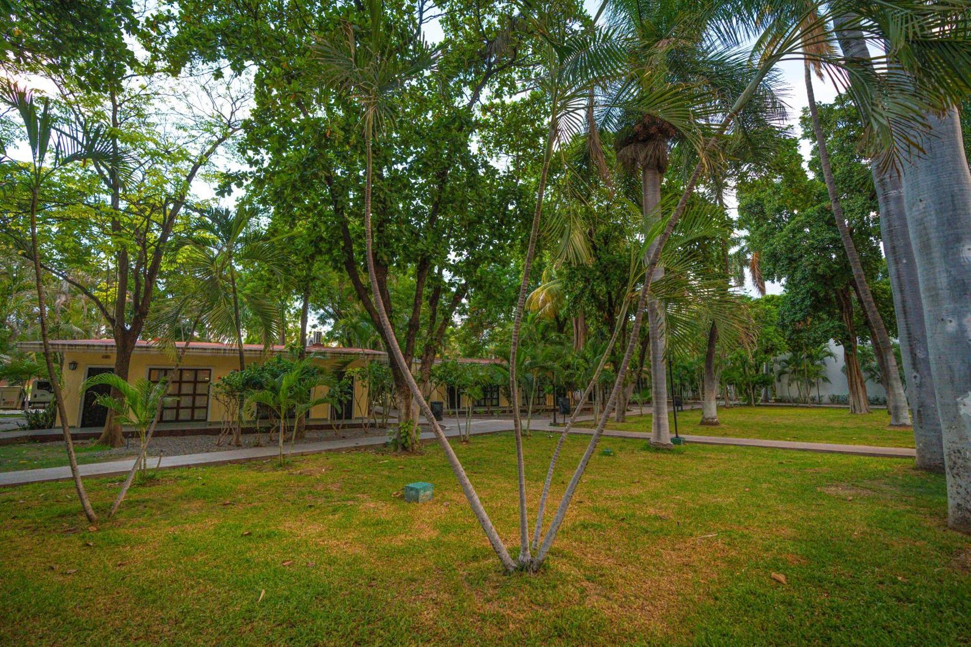 ホテル Inhouse Select Hacienda Tres Rios Culiacán エクステリア 写真