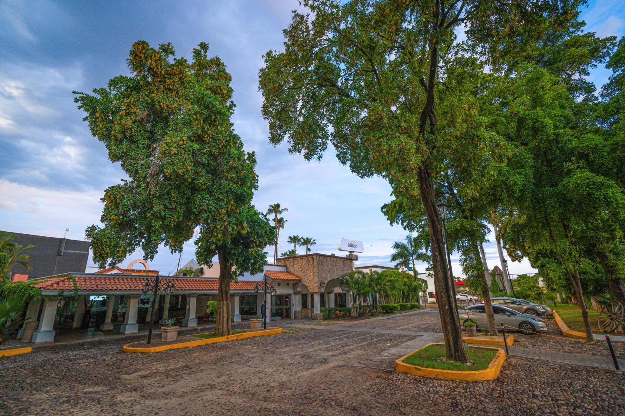 ホテル Inhouse Select Hacienda Tres Rios Culiacán エクステリア 写真