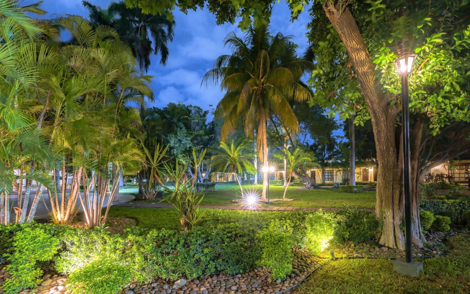 ホテル Inhouse Select Hacienda Tres Rios Culiacán エクステリア 写真