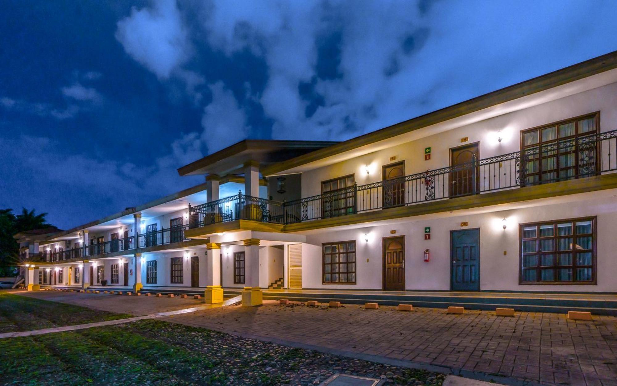 ホテル Inhouse Select Hacienda Tres Rios Culiacán エクステリア 写真